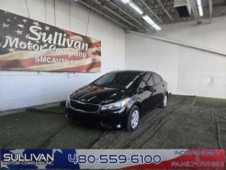 Used 2017 Kia Forte LX image 1