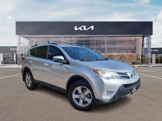 Used 2014 Toyota RAV4 XLE image 1