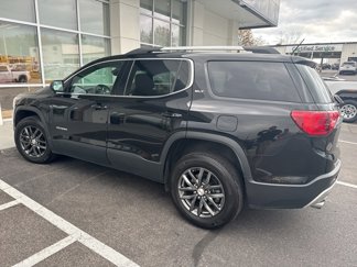 Used 2019 GMC Acadia SLT image 1