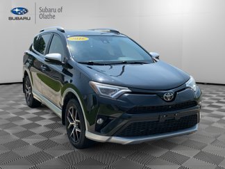 Used 2016 Toyota RAV4 SE image 1