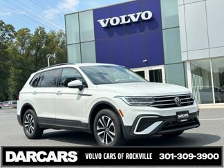 Used 2022 Volkswagen Tiguan S image 1