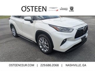 Used 2020 Toyota Highlander Limited image 1