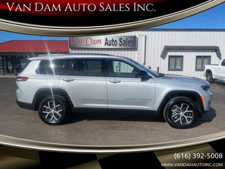 Used 2023 Jeep Grand Cherokee L Limited image 1