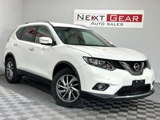 Used 2014 Nissan Rogue SL image 1
