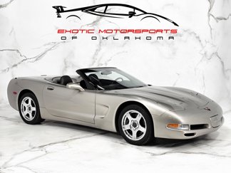 Used 2000 Chevrolet Corvette Convertible w/ Memory Pkg image 1