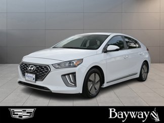 Used 2021 Hyundai Ioniq SE image 1