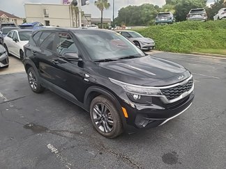 Used 2022 Kia Seltos LX image 1