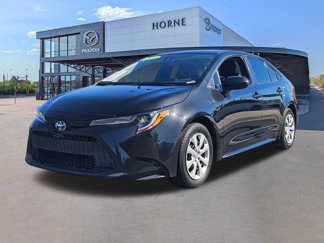 Used 2022 Toyota Corolla LE image 1