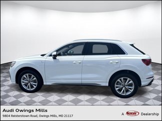New 2025 Audi Q3 2.0T Premium image 1
