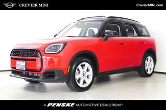Used 2025 MINI Cooper Countryman S image 1