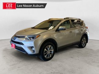 Used 2018 Toyota RAV4 XLE image 1