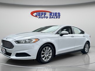 Used 2015 Ford Fusion S image 1