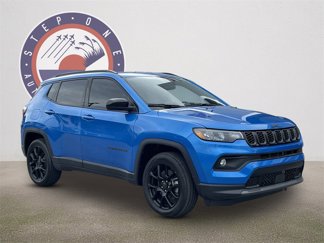 New 2025 Jeep Compass Latitude w/ Altitude Special Edition image 1