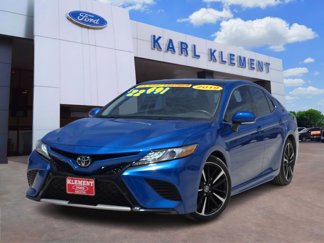 Used 2019 Toyota Camry XSE image 1