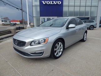 Used 2016 Volvo S60 T5 Premier image 1