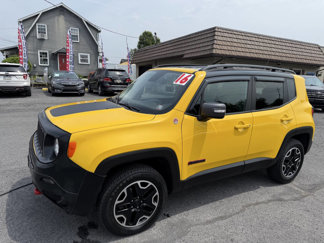 Used 2016 Jeep Renegade Trailhawk w/ Cold Weather Group image 1