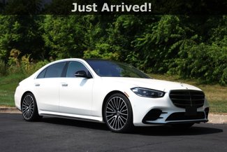 Used 2022 Mercedes-Benz S 580 4MATIC Sedan image 1
