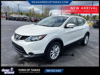 Used 2019 Nissan Rogue Sport SV w/ Technology Package image 1