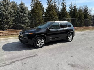 Used 2015 Jeep Cherokee Latitude w/ Cold Weather Group image 1