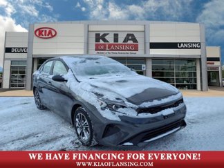 Used 2023 Kia Forte LXS image 1