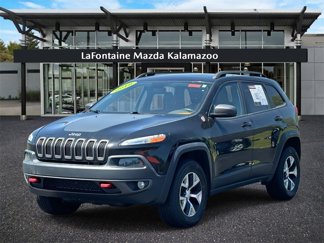 Used 2018 Jeep Cherokee Trailhawk w/ Quick Order Package 27L image 1