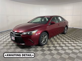 Used 2016 Toyota Camry LE image 1