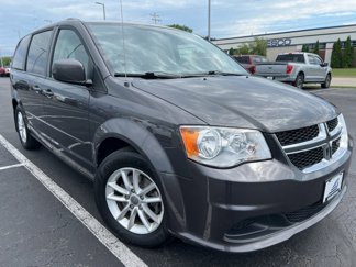 Used 2015 Dodge Grand Caravan SXT image 1