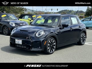 Used 2022 MINI Cooper S image 1