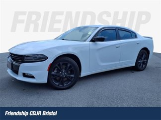 Used 2020 Dodge Charger SXT w/ Blacktop Package image 1