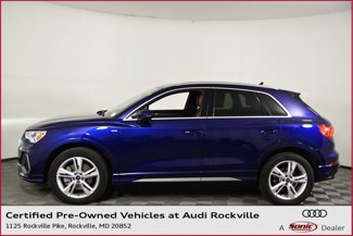 Certified 2023 Audi Q3 2.0T Premium w/ Convenience Package image 1