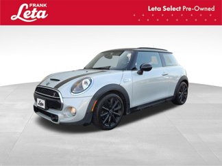 Used 2019 MINI Cooper S image 1
