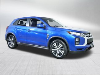 Used 2024 Mitsubishi Outlander Sport SE image 1
