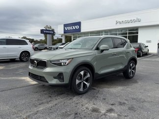 New 2025 Volvo XC40 B5 Plus w/ Climate Package image 1
