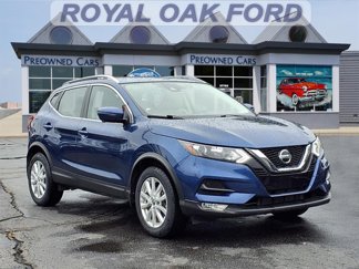 Used 2022 Nissan Rogue Sport SV image 1
