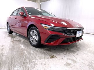 New 2025 Hyundai Elantra SE image 1