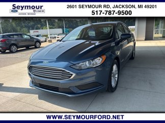 Used 2018 Ford Fusion SE image 1