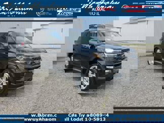 Certified 2022 Ford Explorer XLT w/ Equipment Group 202A image 1