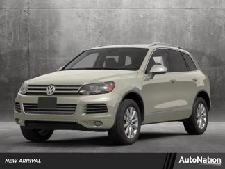 Used 2013 Volkswagen Touareg Lux image 1