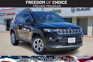 New 2025 Jeep Compass Latitude image 1