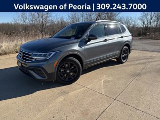 New 2024 Volkswagen Tiguan SE image 1