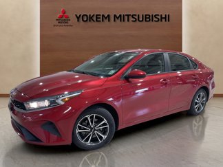 Used 2023 Kia Forte LXS image 1