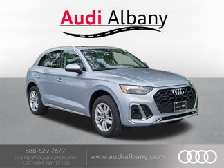 Certified 2023 Audi Q5 2.0T Premium image 1