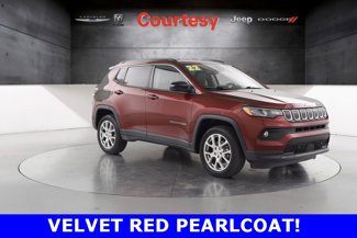 Certified 2022 Jeep Compass Latitude image 1