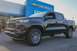 New 2025 Chevrolet Colorado LT image 1