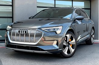 Used 2019 Audi e-tron Prestige image 1