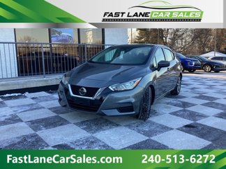 Used 2021 Nissan Versa SV image 1