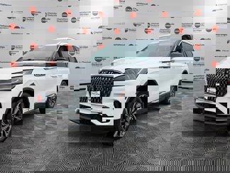 New 2025 Lincoln Aviator AWD image 1