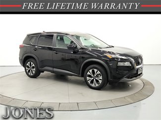 Used 2023 Nissan Rogue SV image 1