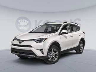 Used 2017 Toyota RAV4 XLE image 1