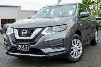 Used 2017 Nissan Rogue S image 1